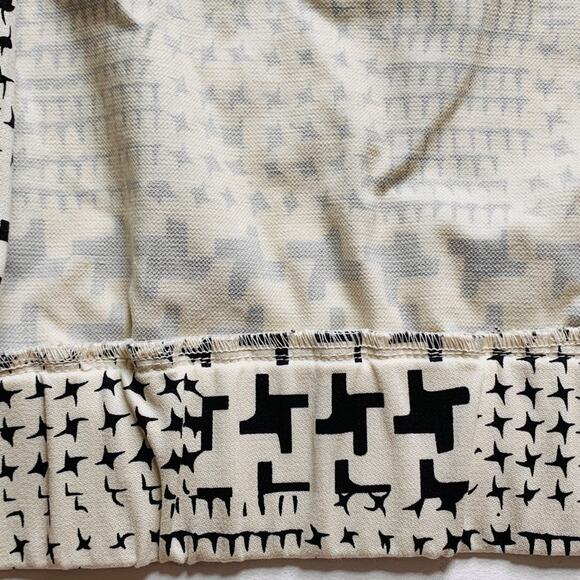 CAbi Jacket Black Cream Houndstooth Short Sleeve Zip Front Medium NWOT - Picture 10 of 13